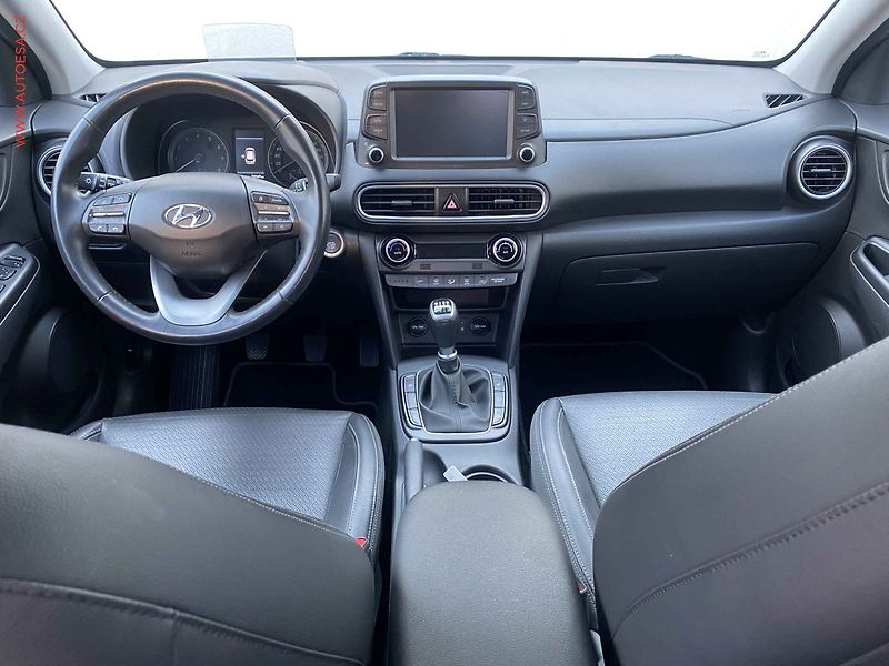 Hyundai Kona (2017) 1.0 T-GDi, Executive, LED - fotka 8 z 21