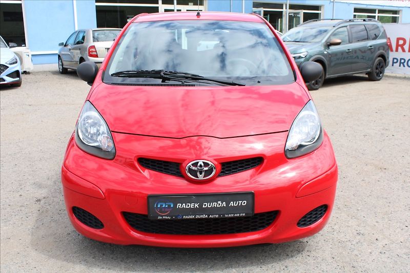 Toyota Aygo 1,0 VVT-i  NOVÉ V ČR - fotka 2 z 23
