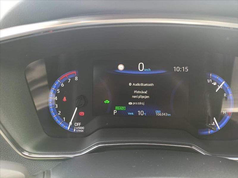 Toyota Corolla 2,0 2.0 Hybrid e-CVT  Comfort - fotka 9 z 16