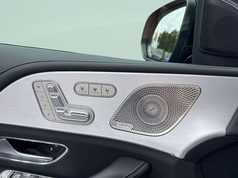 Mercedes-Benz GLE 4MATIC+ - fotka 14 z 23