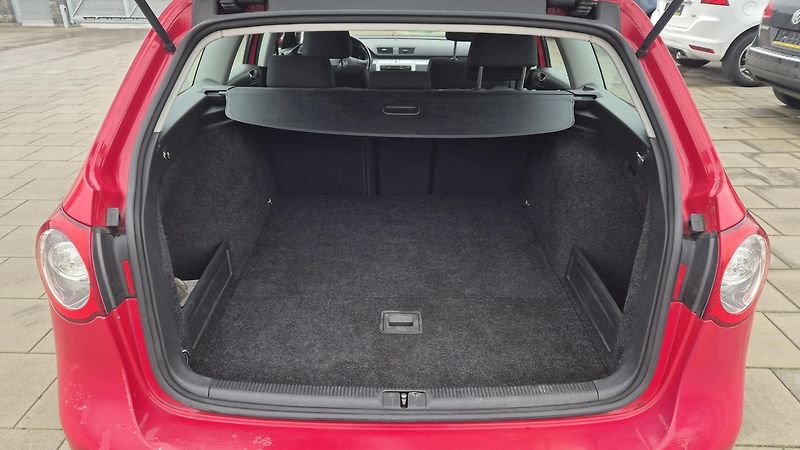 Volkswagen Passat 1.8 TSi combi  - fotka 12 z 16