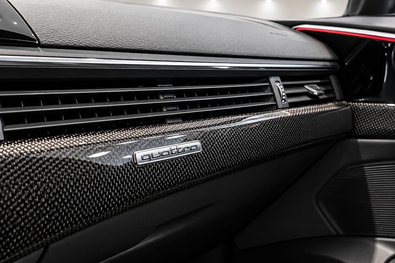Audi S4 (2023) - fotka 31 z 41