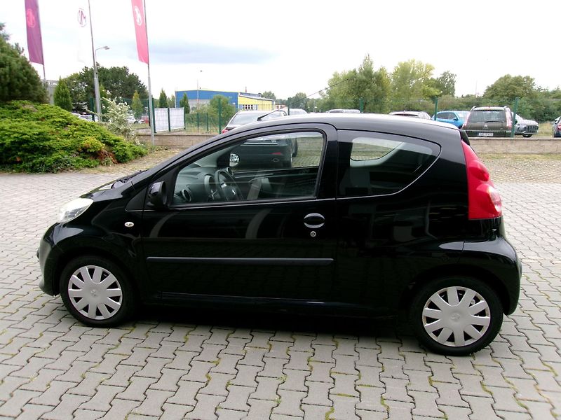Peugeot 107 REZERVACE - fotka 7 z 16