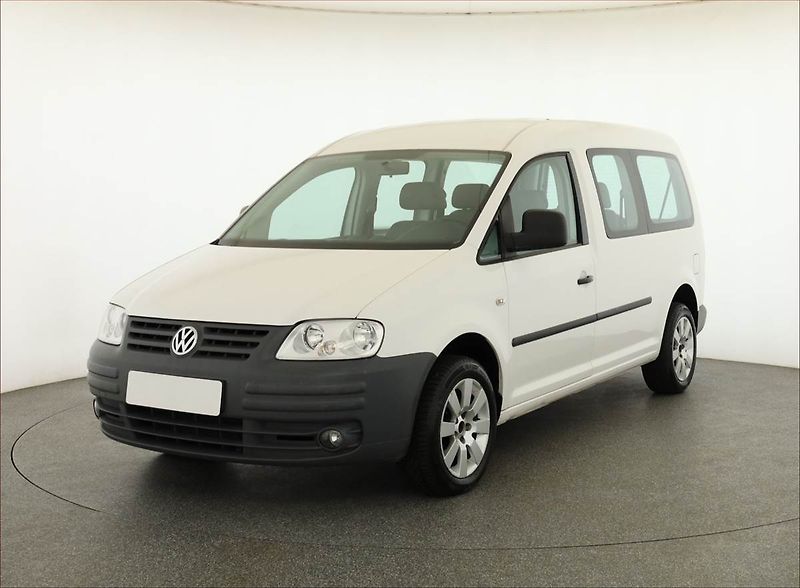 Volkswagen Caddy (2010) Maxi 1.9 TDI, 5Míst - fotka 2 z 14