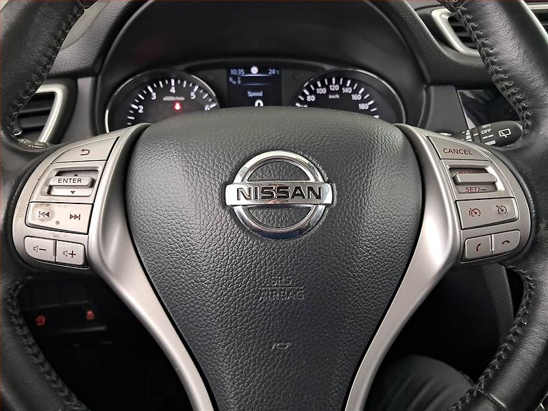 Nissan Qashqai (2016) 1.2 DIG-T, Kůže, Navi - fotka 18 z 20