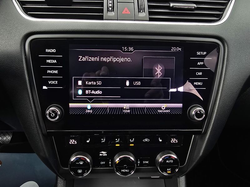 Škoda Octavia 1.4TSI V PROVOZU OD 4/2019   - fotka 23 z 26