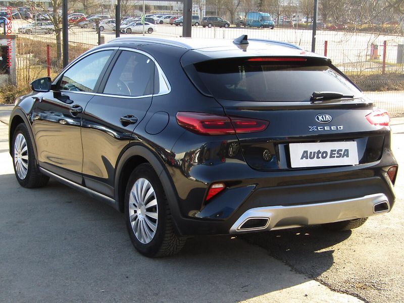 Kia XCeed (2020) 1.4 T-GDi, ČR, LED, navi - fotka 6 z 21