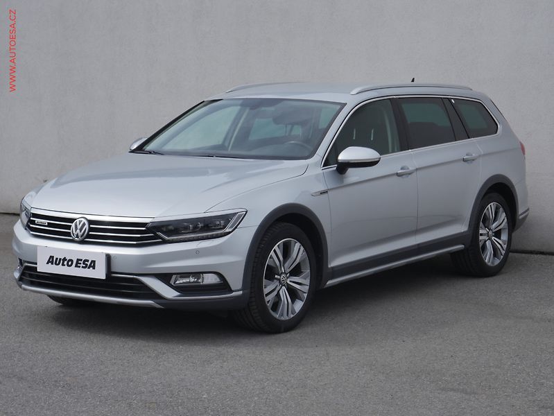 Volkswagen Passat (2017) 2.0TDi, ČR, DSG, LED, navi - fotka 3 z 23
