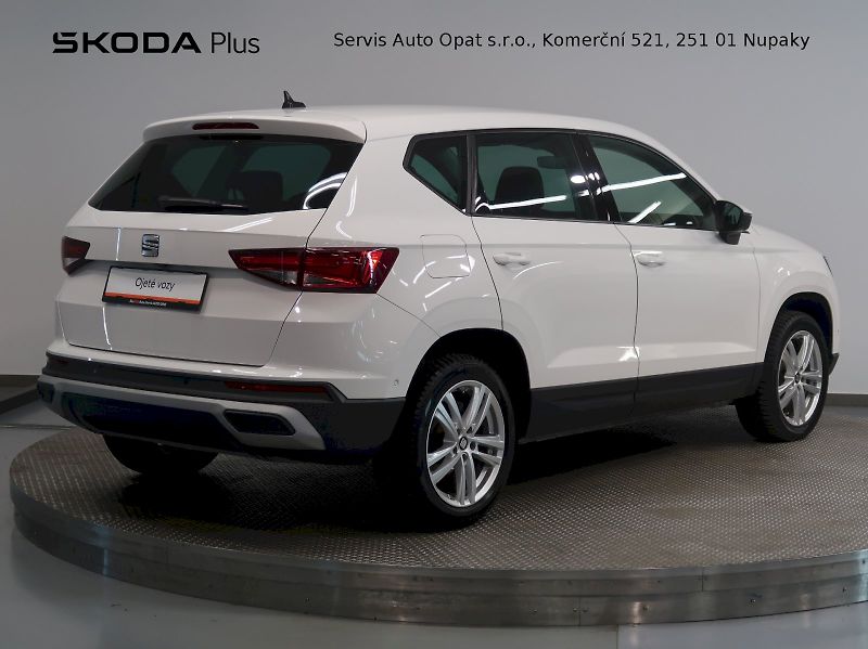 Seat Ateca (2022) 2.0TDI 110KW TAŽNÉ NAVI - fotka 2 z 40