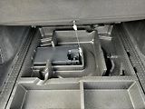 Peugeot 308 SW  1.5 BlueHDI  96kW  automat - náhled 27