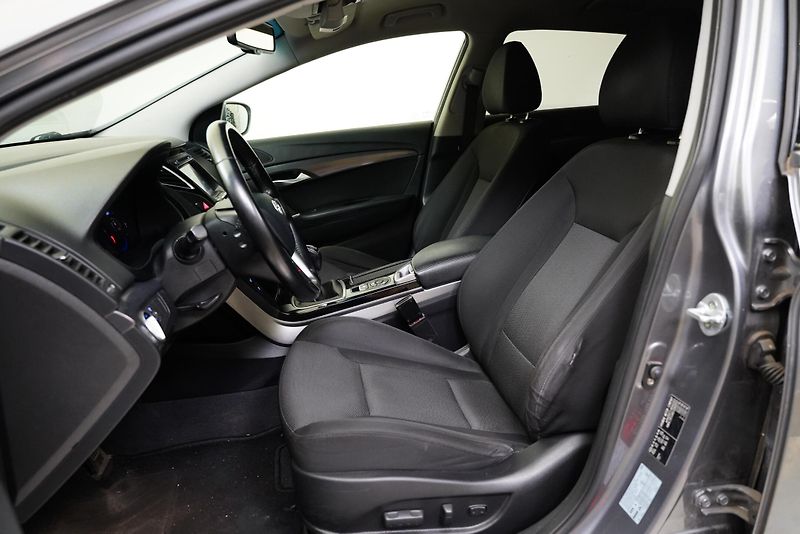 Hyundai i40 - fotka 11 z 26