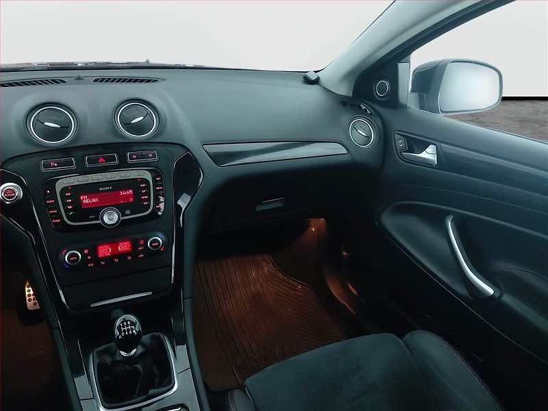 Ford Mondeo (2014) 2.2 TDCi, Serv.kniha, Kůže - fotka 8 z 19