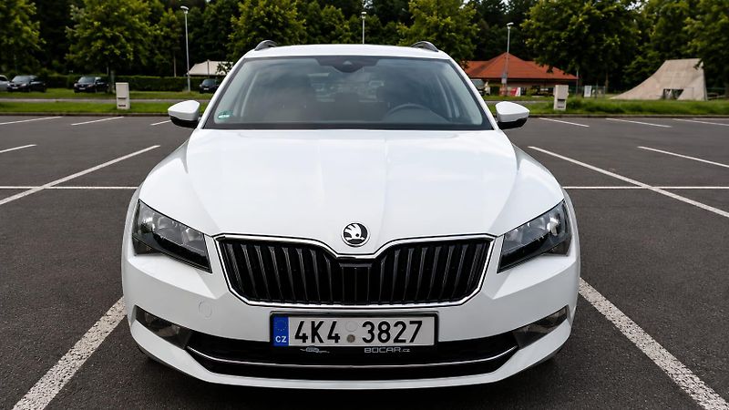 Škoda Superb (2017) 2.0 TDI nové rozvody - fotka 1 z 9