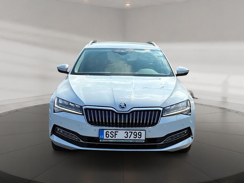 Škoda Superb (2023) STYLE 2.0TSI 140kW DSG CZ DPH - fotka 2 z 11