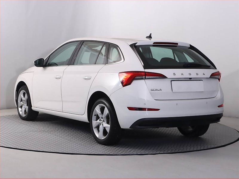Škoda Scala (2021) Style 1.0 TSI, Automat - fotka 4 z 22