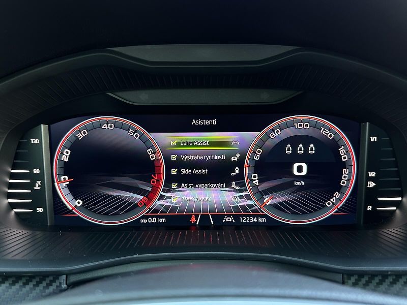 Škoda Kamiq 1.0TSi Monte Carlo 116PS Matri - fotka 23 z 46