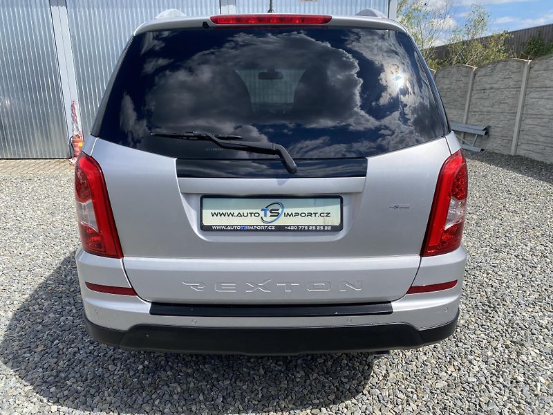 SsangYong Rexton 2.0CD-i 4x4 7M MAN 155PS 170KM - fotka 12 z 151