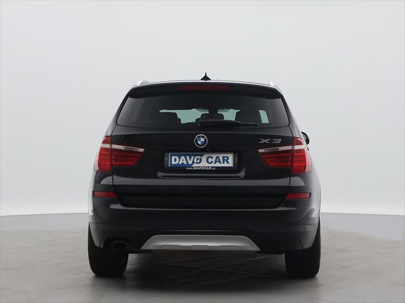BMW X3 2,0 xDrive20i 135kW X-line DPH - fotka 6 z 32