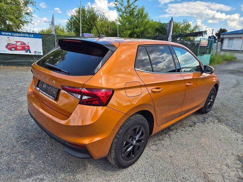 Škoda Fabia 1,0 TSI 85kW Top Selection, zá - fotka 5 z 27