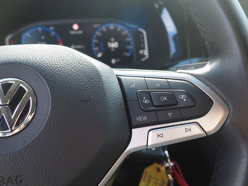 Volkswagen Multivan (2020) 2.0 TDI 146 kW, 4Motion - fotka 22 z 36
