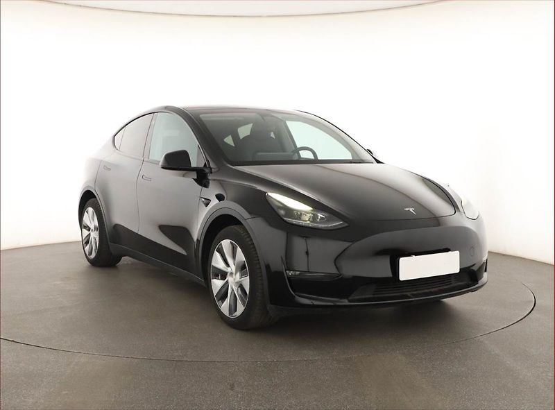 Tesla Model Y (2023) Long Range AWD 79kWh, SoH 92% - fotografie inzerátu