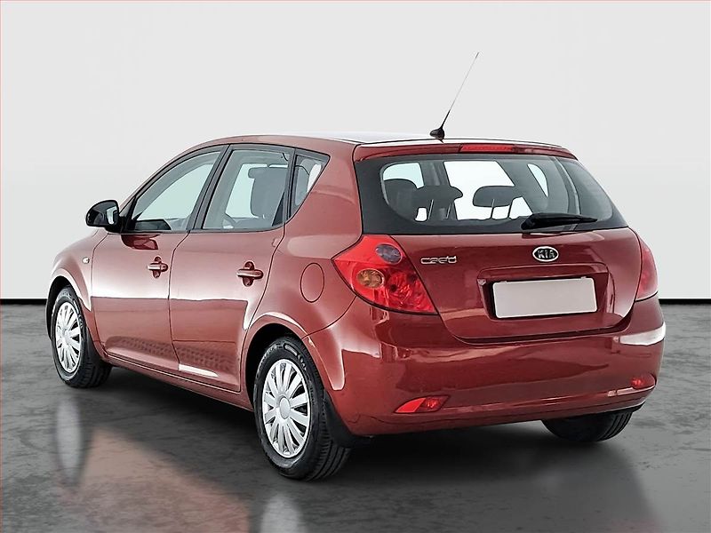 Kia Ceed (2007) 1.4 CVVT, Serv.kniha, nová STK - fotka 4 z 16
