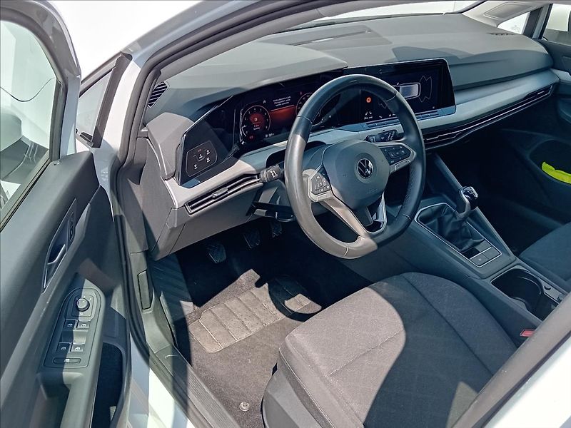 Volkswagen Golf Variant 1,0 TSi 81 kW LIFE  8 REZERVAC - fotka 5 z 22