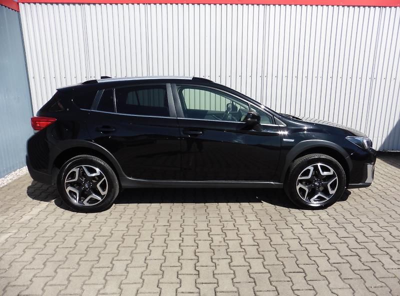 Subaru XV 2.0 Exclusive AWD A/T, EyeSigh - fotka 6 z 18