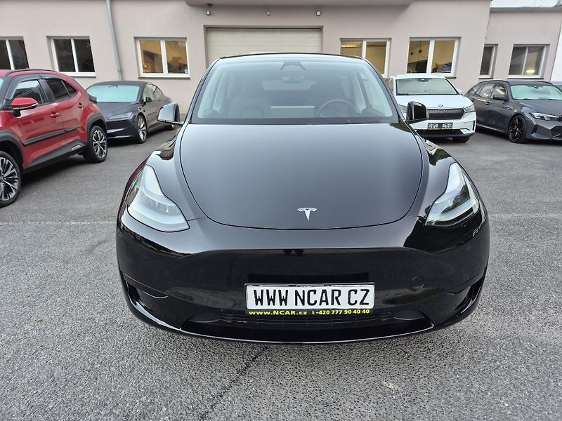 Tesla Model Y RWD 235kw 95,3 % - fotka 9 z 49