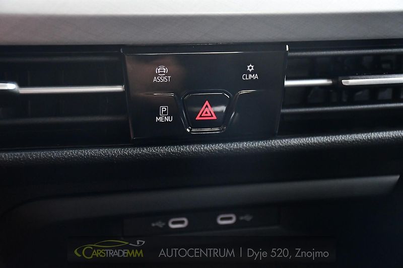 Volkswagen Golf 2.0TDi LED ACC 1M ČR  - fotka 34 z 52