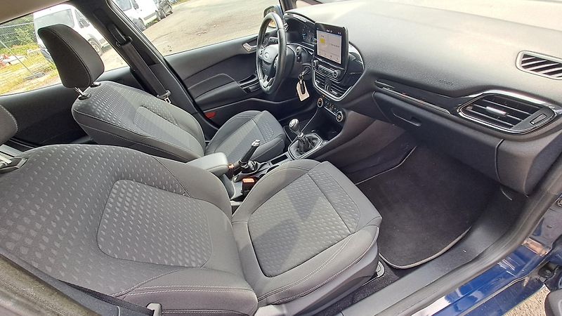 Ford Fiesta 1.0 EcoBoost Titanium - fotka 7 z 26