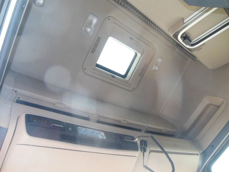 Scania R410, LowDeck, Retarder - fotka 9 z 19