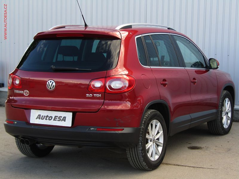 Volkswagen Tiguan (2010) 2.0 TDi 4x4, 2.maj,ČR - fotka 4 z 18