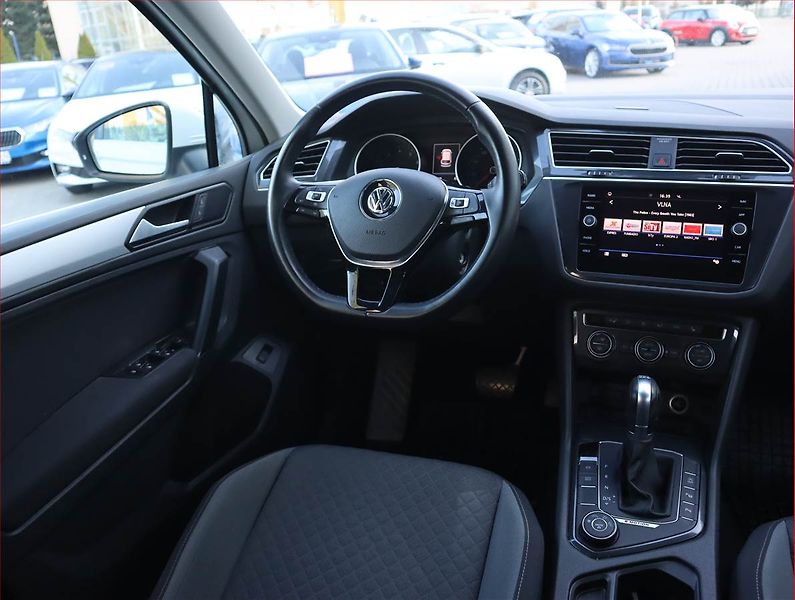 Volkswagen Tiguan (2019) Comfortline 2.0 TSI - fotka 7 z 22
