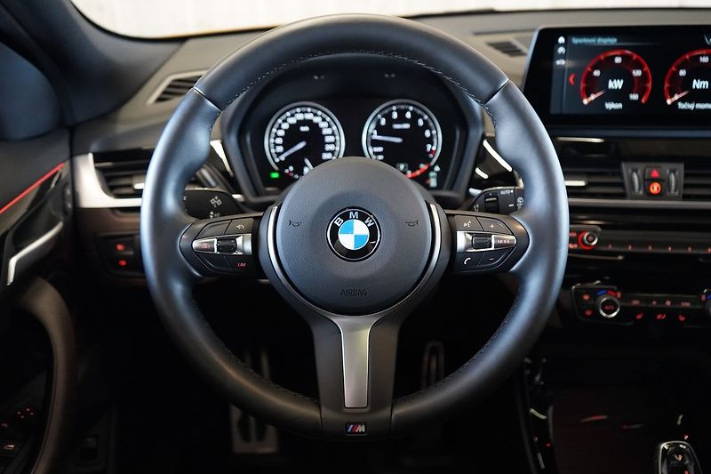 BMW X2 20i xD, M Sport X, Pano, HUD - fotka 25 z 43