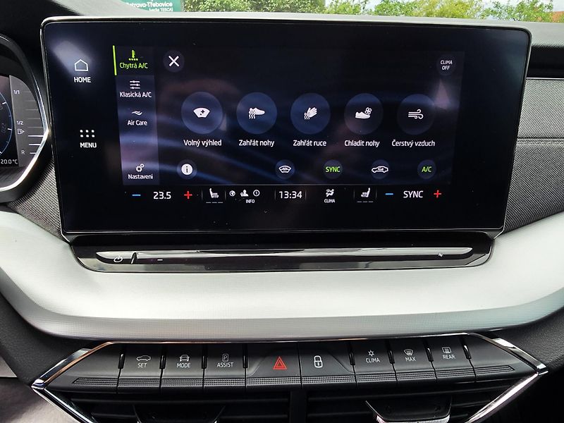 Škoda Octavia 2.0TDI DSG STYLE+ MATRIX TAŽNÉ - fotka 41 z 50