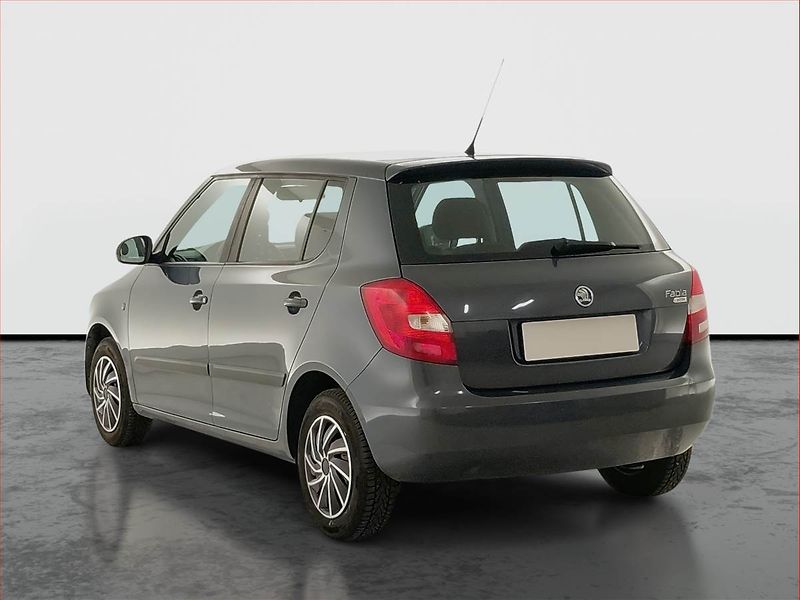 Škoda Fabia (2010) Style 1.2, po STK, dobrý stav - fotka 4 z 15