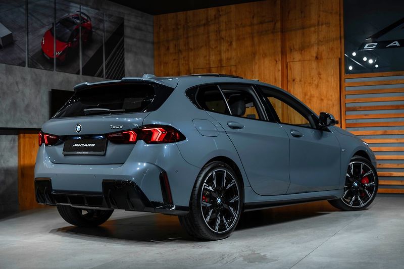BMW Řada 1 - fotka 20 z 20