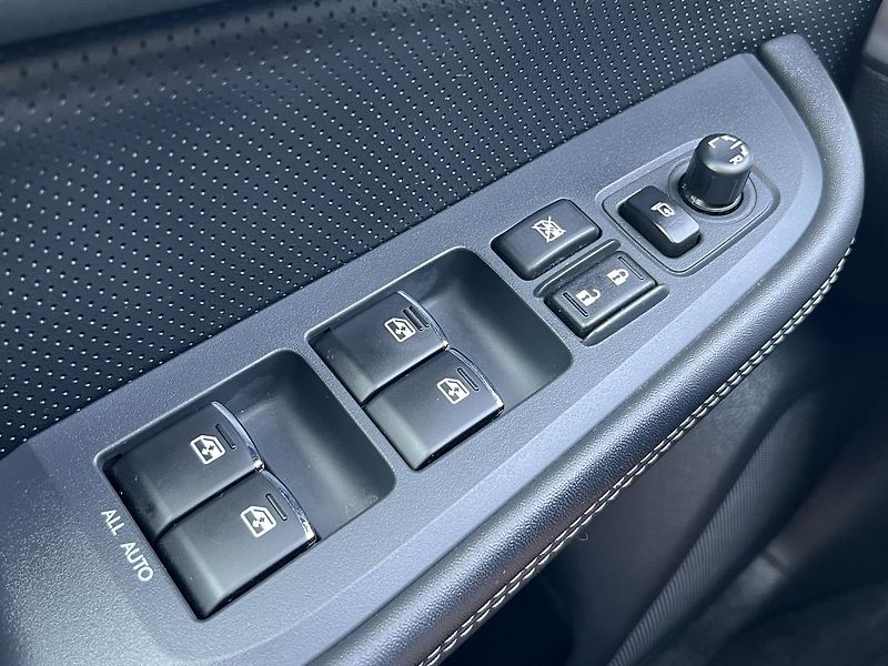 Subaru Outback 2.5i AUTOMAT KŮŽE NAVI KAMERA  - fotka 12 z 50