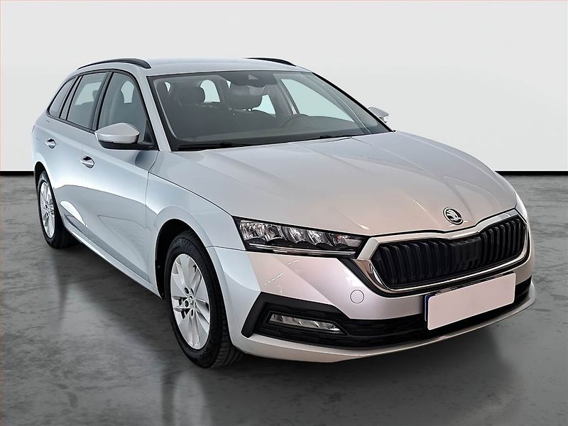 Škoda Octavia (2023) Ambition 2.0 TDI, ČR,1.maj - fotografie inzerátu