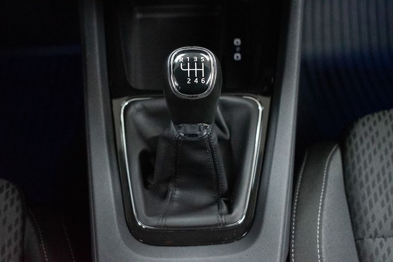 Škoda Octavia 1.5 TSI STYLE*KESSY*DPH*ČR 1.M - fotka 21 z 38