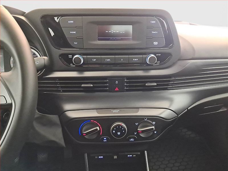 Hyundai Bayon (2023) 1.0 T-GDI, Serv.kniha - fotka 12 z 17