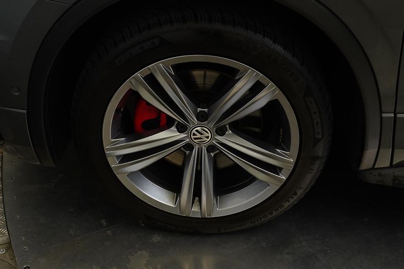 Volkswagen Tiguan - fotka 10 z 30