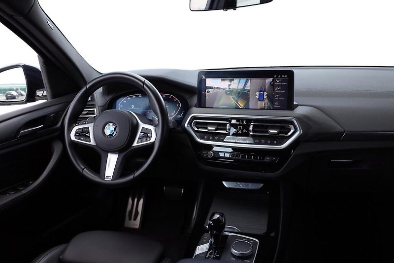 BMW X3 xDrive30d - fotka 12 z 14