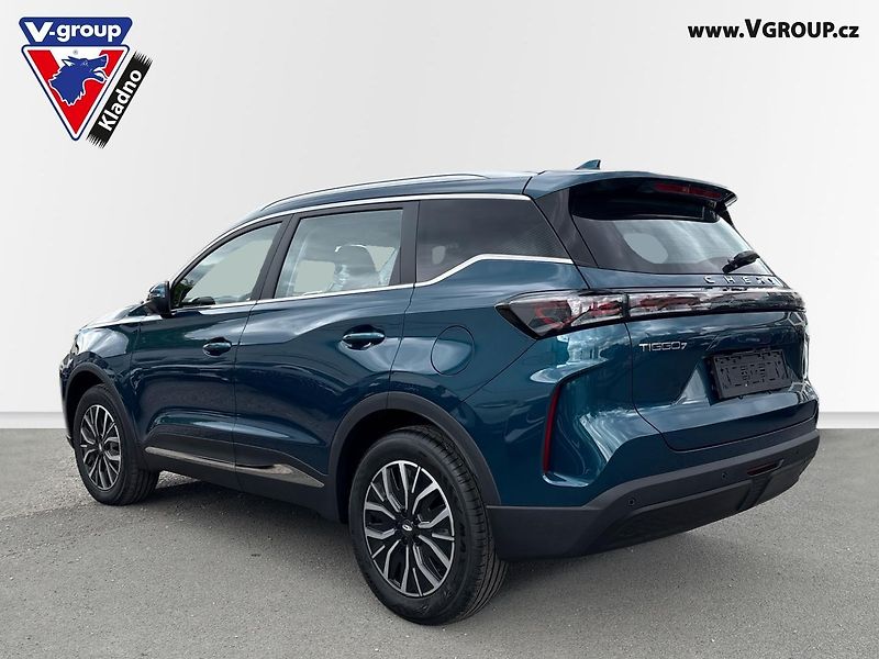 Chery Tiggo 7 PHEV (2026) UNIQUE 1.5 T-GDI  - fotka 3 z 29