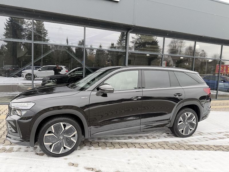 Škoda Kodiaq (2026) 2.0TDI 142kW 4X4 SPORT DCC CZ! - fotka 3 z 46