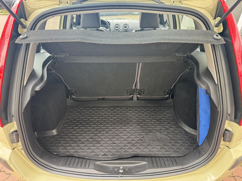Ford Fusion (2009) 1.4i 59kW - fotka 20 z 22
