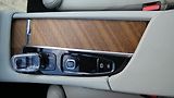 Volvo XC90 T8 AWD Recharge Inscription AT - náhled 16