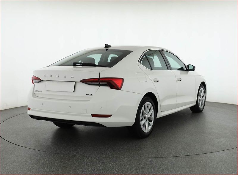 Škoda Octavia (2021) Style 1.5 TSI e-tec, Automat - fotka 5 z 17