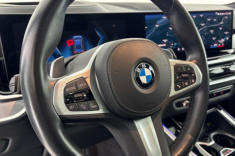BMW X5 xDrive30d - fotka 25 z 29